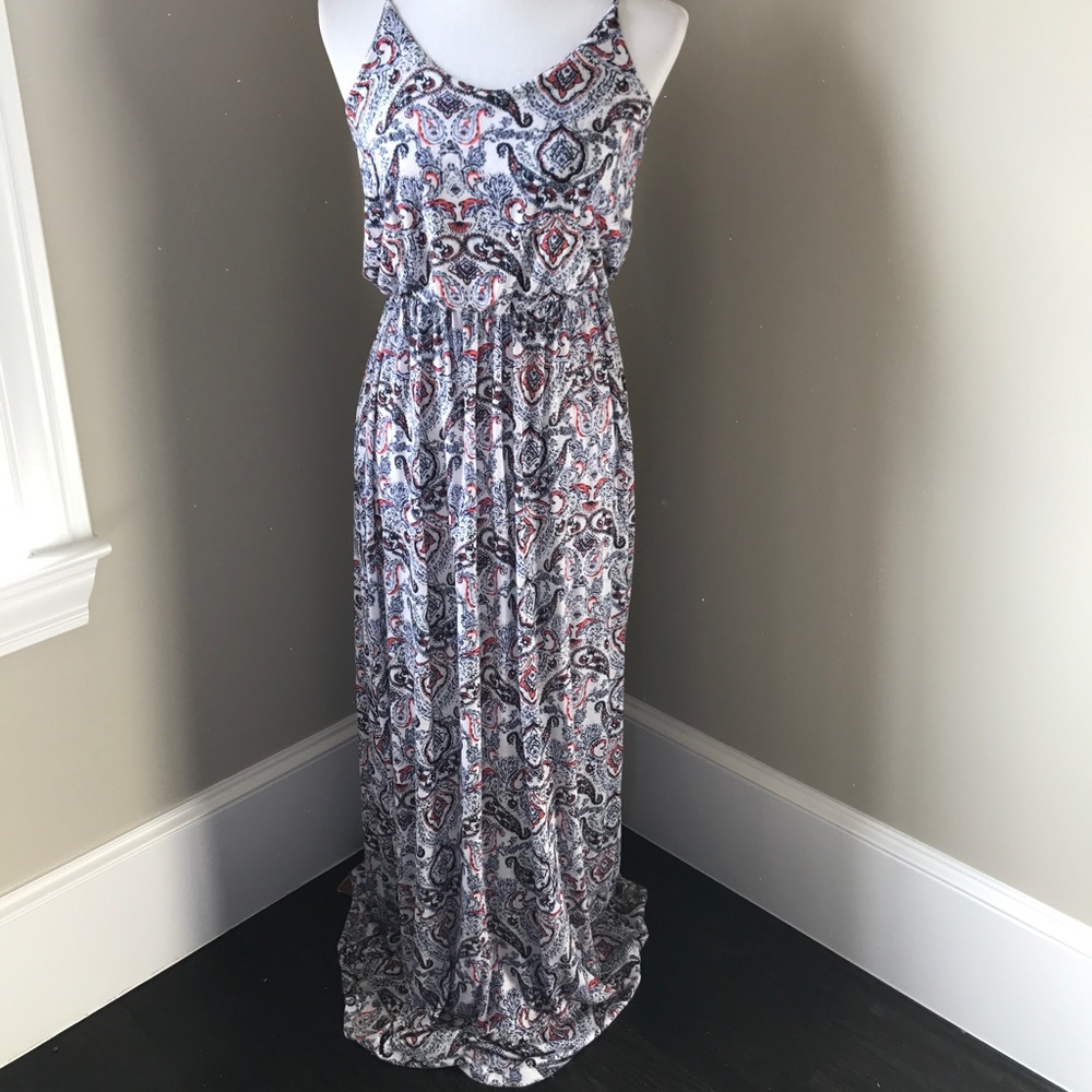 Adorable Lush maxi dress